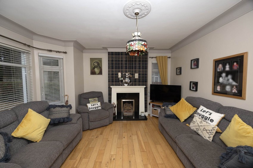 Images for 56 Antrim Road, Lurgan