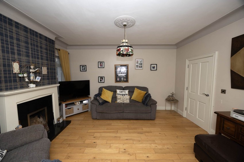 Images for 56 Antrim Road, Lurgan