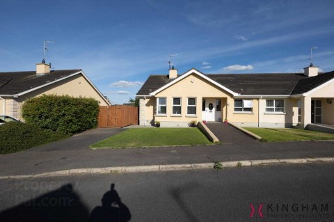 View Full Details for 10 Fox`s Hill, Lurgan, Craigavon