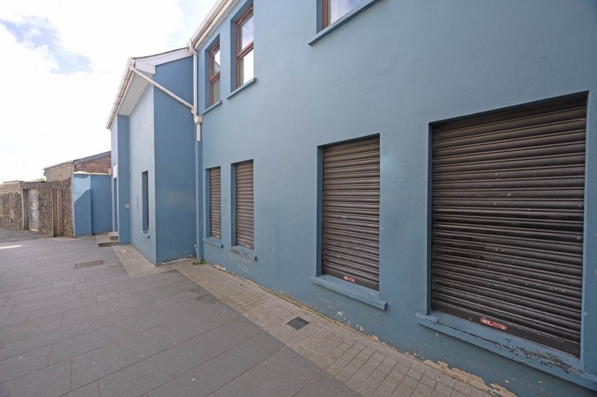 Images for 53A Church Place, Lurgan