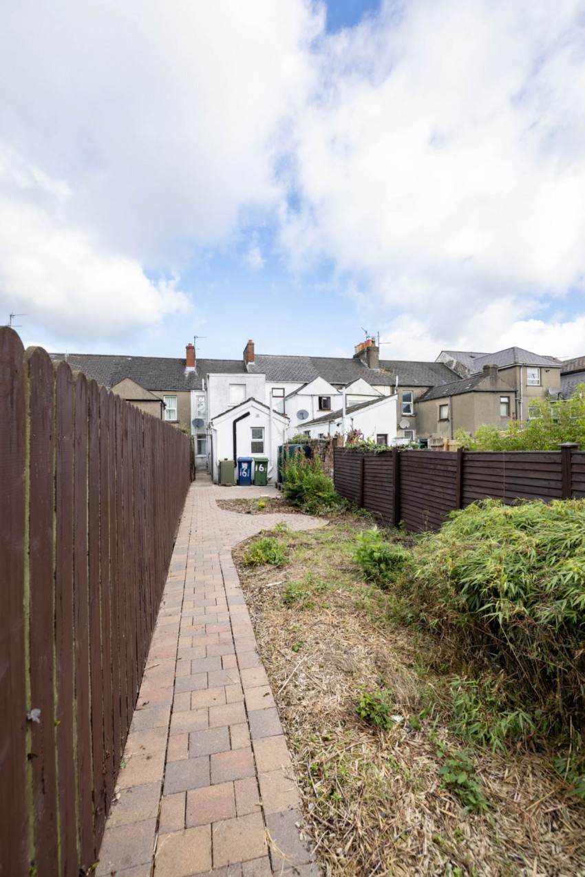 Images for 161 Union Street, Lurgan