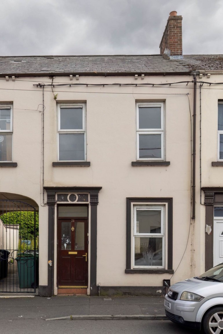21 Victoria Street, Lurgan