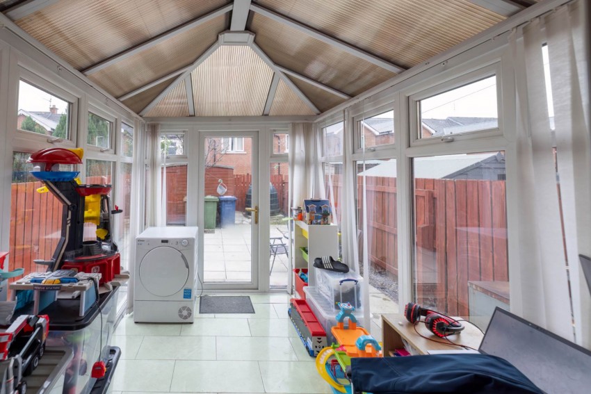 Images for 7 Castle Lane Mews, Lurgan