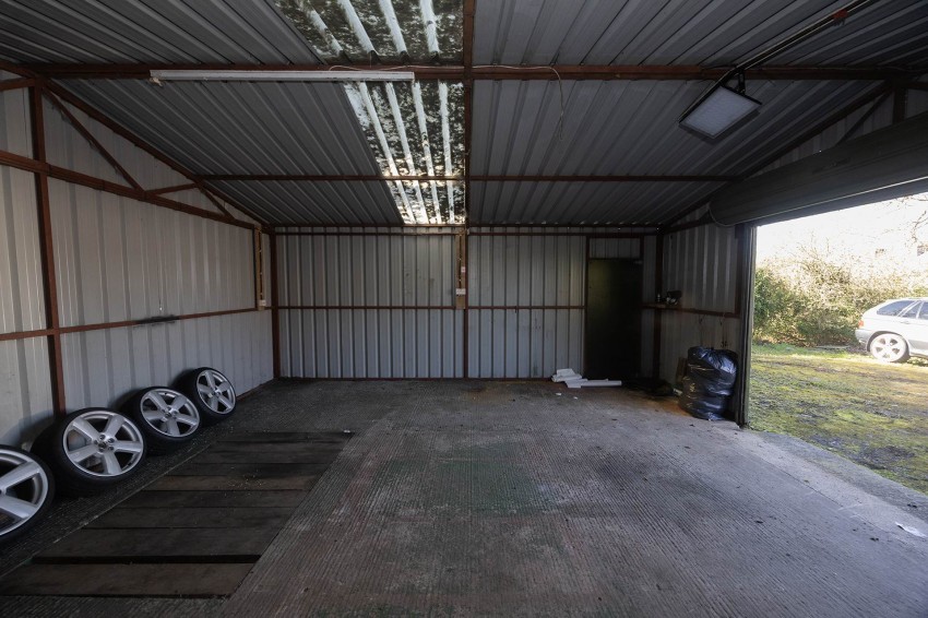 Images for 133 Victoria Street, Lurgan