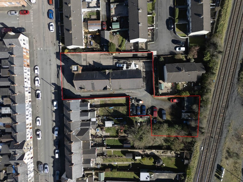 Images for 133 Victoria Street, Lurgan