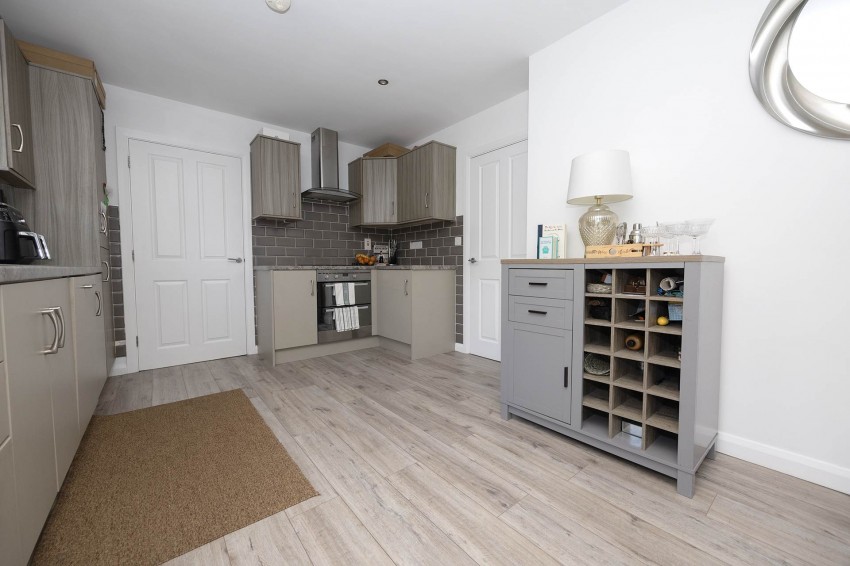 Images for 385 Belvedere Manor, Lurgan