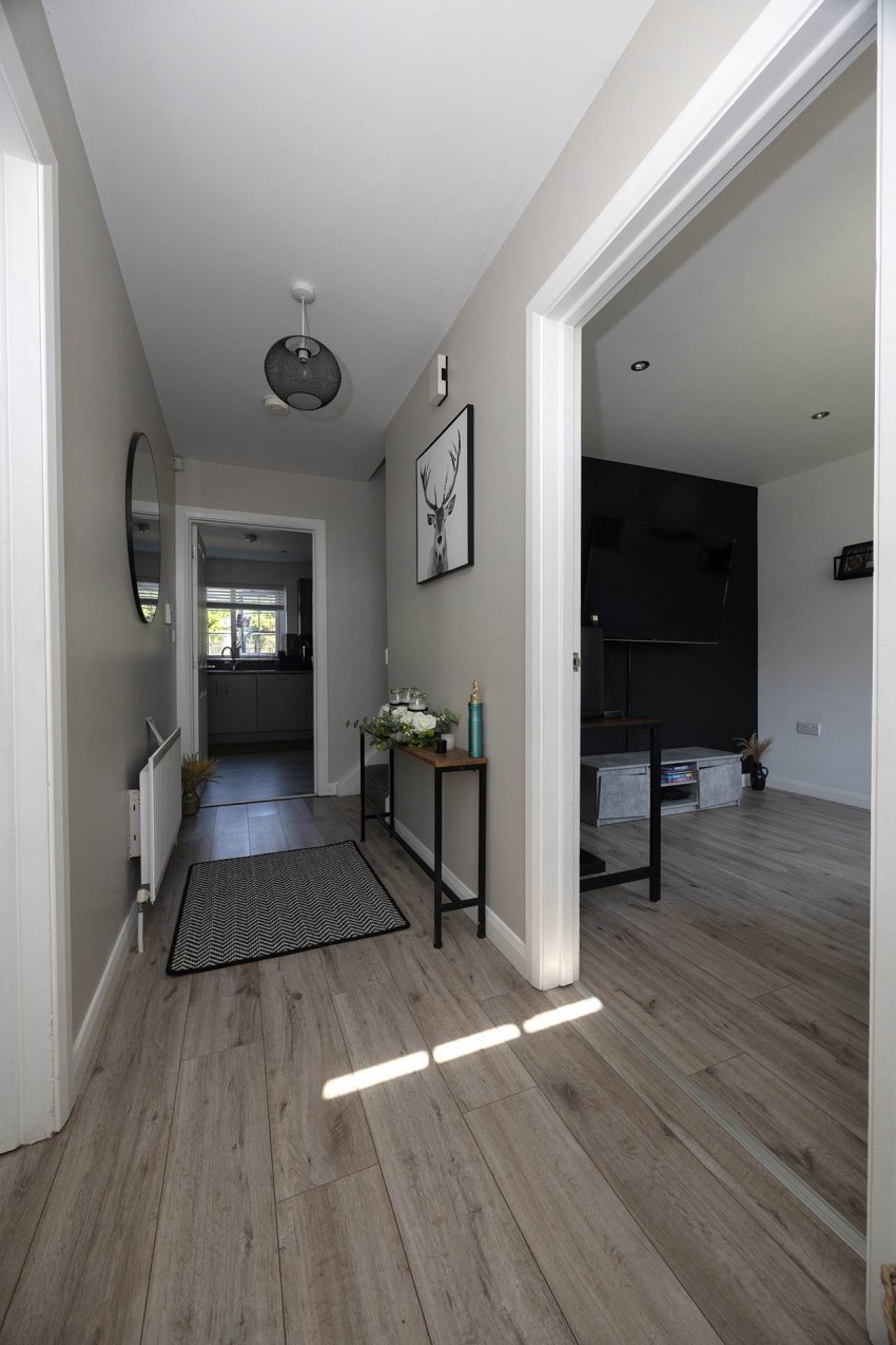 Images for 385 Belvedere Manor, Lurgan
