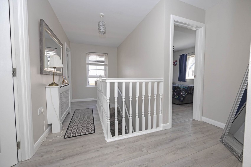 Images for 385 Belvedere Manor, Lurgan