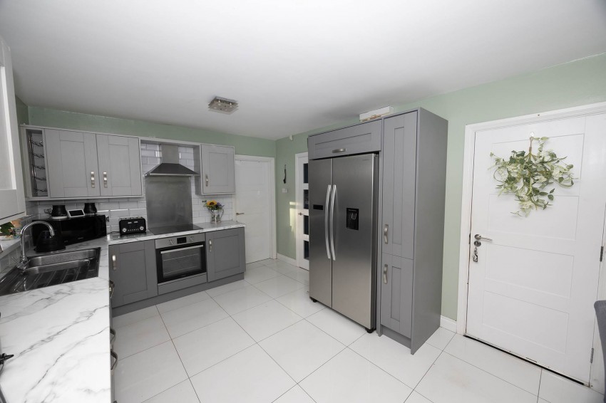 Images for 2 Headington Drive, Lurgan