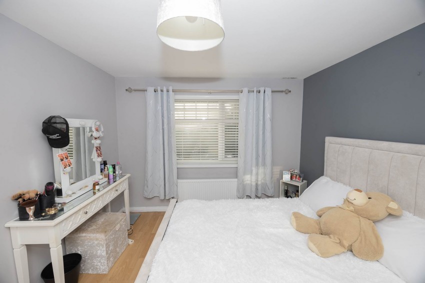 Images for 2 Headington Drive, Lurgan