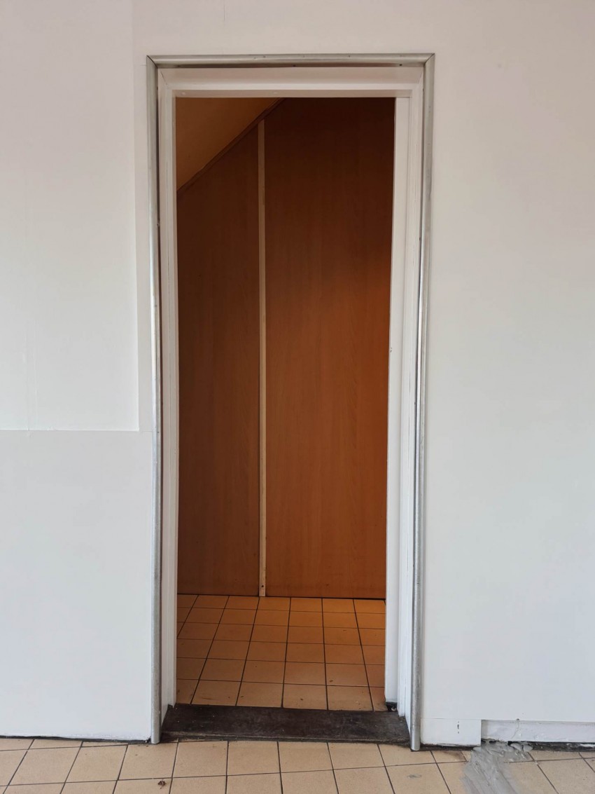 Images for 57 North Street, Lurgan, ( previously know as Henderson`s)