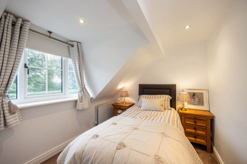 Images for Villiers Avenue, Craigavon