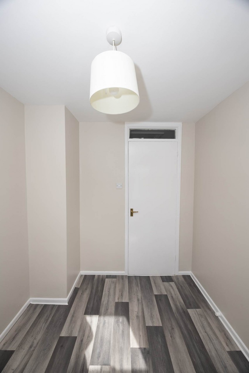 Images for 14 Lake Street, Lurgan