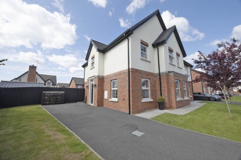 346 Belvedere Manor, Lurgan