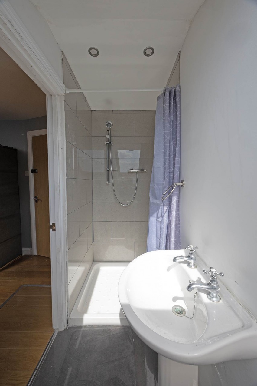 Images for 37-39 North Street, Lurgan
