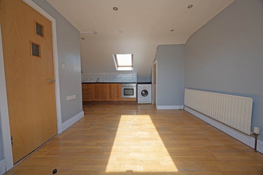 Images for 37-39 North Street, Lurgan