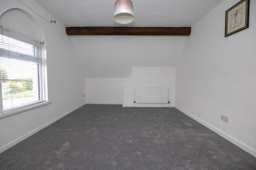 Images for 25 Brownlow Terrace, Lurgan