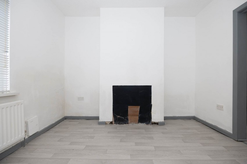 Images for 25 Brownlow Terrace, Lurgan
