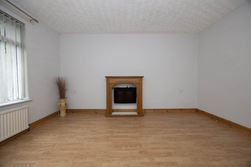 Images for 403 Garrymore, Craigavon