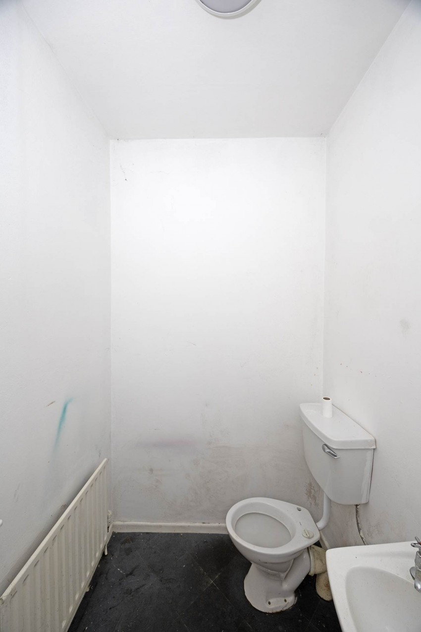 Images for 7 Kilmaine Street, Craigavon