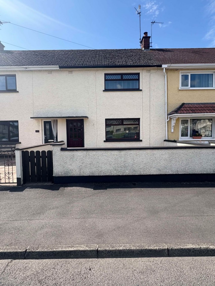 Images for 49 Silverwood Drive, Lurgan