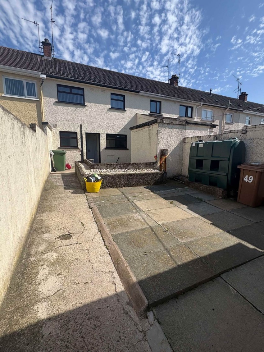 Images for 49 Silverwood Drive, Lurgan