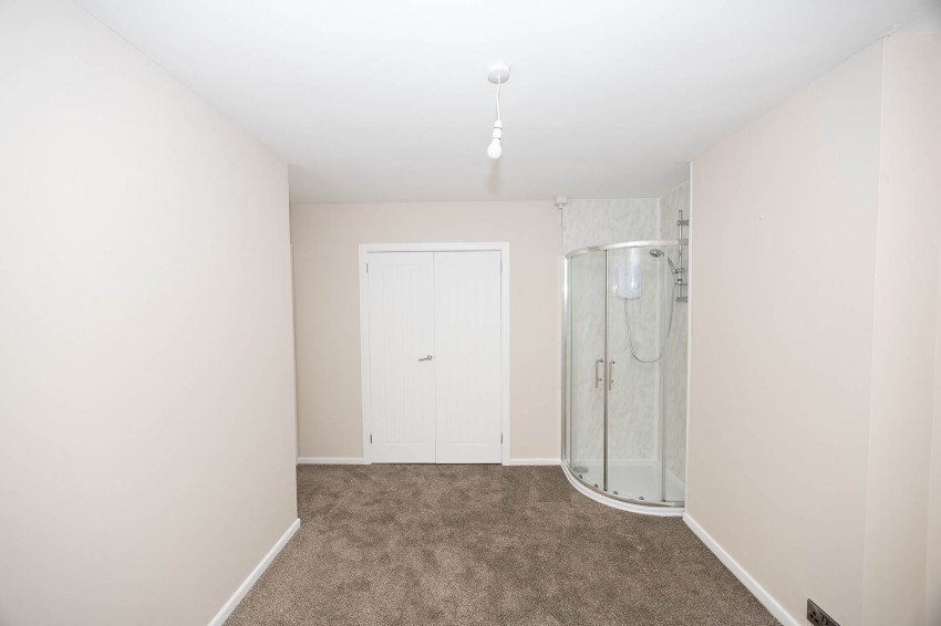 Images for 141 Hill Street, Lurgan
