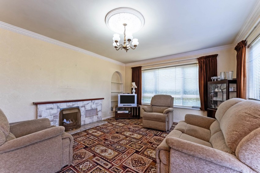Images for 14 Portadown Road, Lurgan