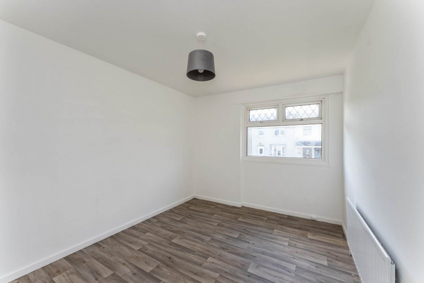 Images for 26 Richmount Gardens, Lurgan