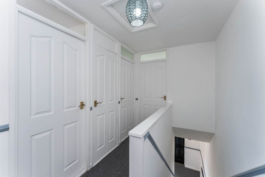 Images for 26 Richmount Gardens, Lurgan