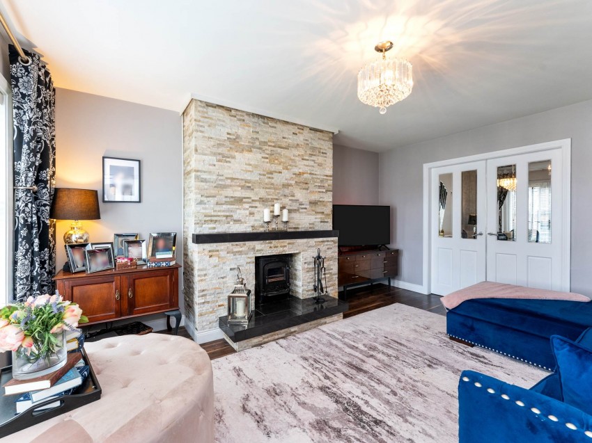 Images for 84 River Glade Manor, Lurgan
