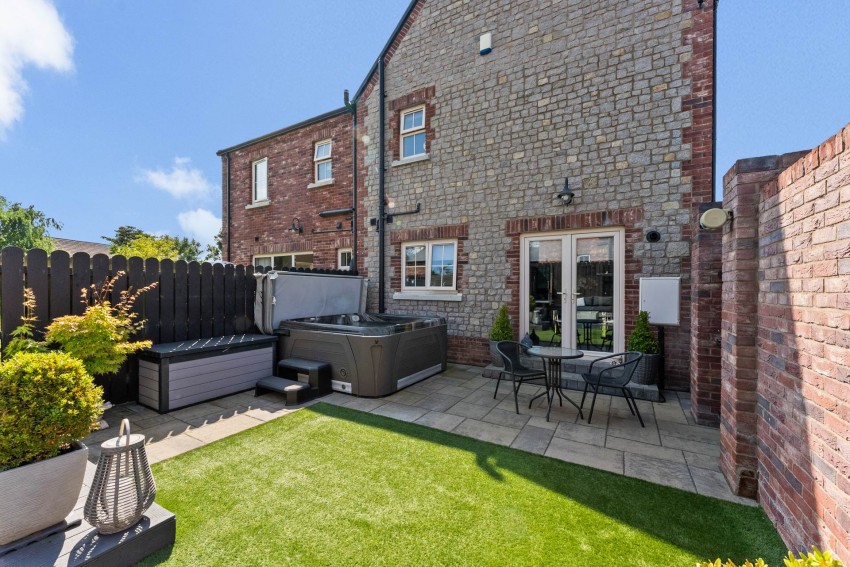 Images for 19 Moyraverty Close, Craigavon