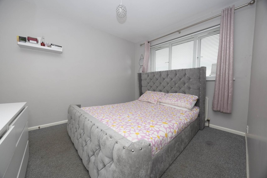Images for 68 Lakeview Park, Craigavon