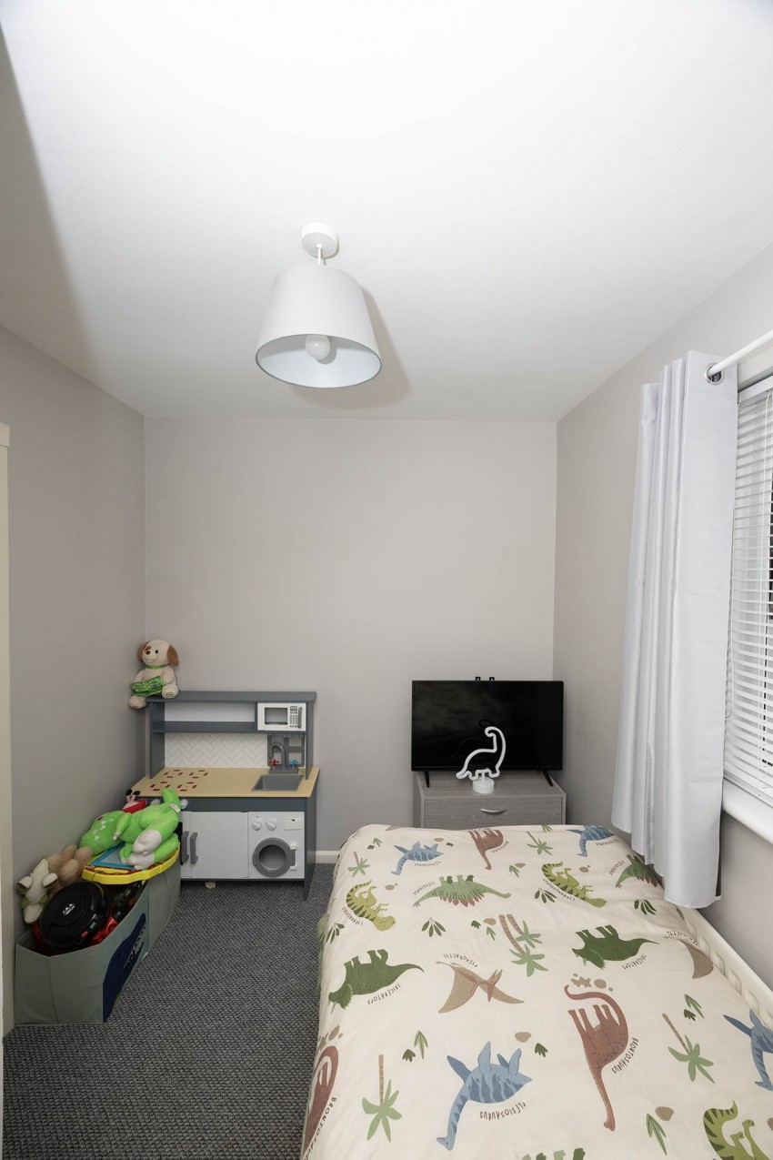 Images for 68 Lakeview Park, Craigavon