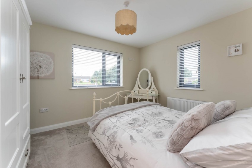 Images for 17 Bloomvale Meadow, Bleary