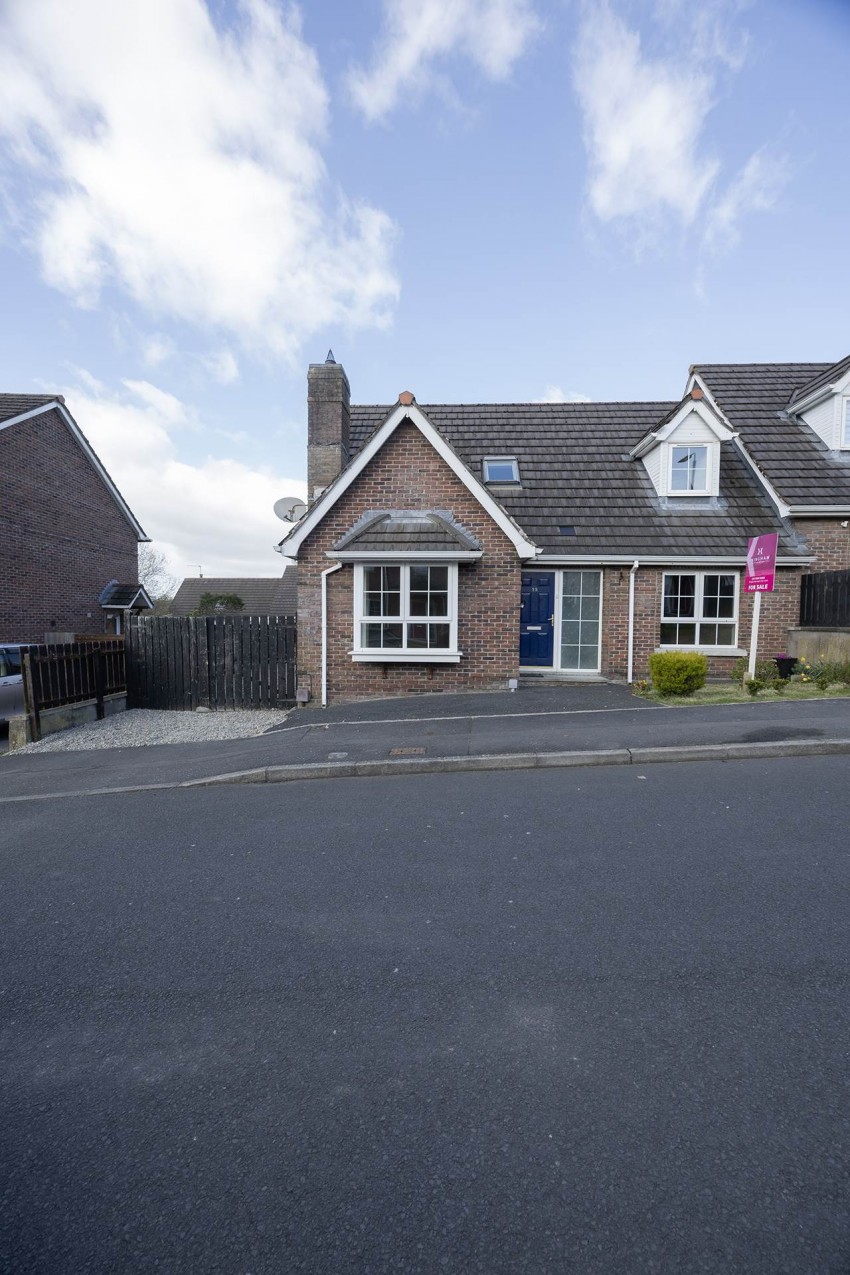 Images for 19 Hillcrest Manor, Craigavon