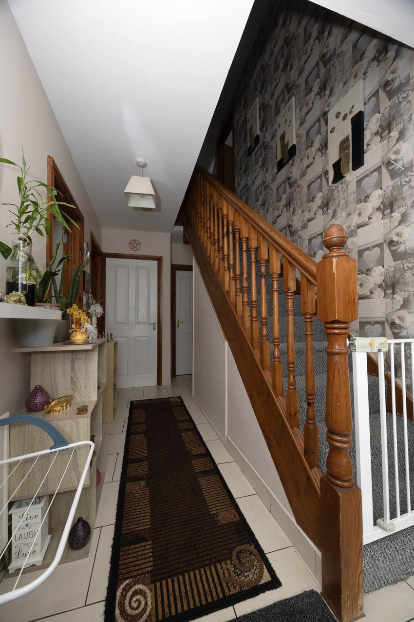 Images for 19 Hillcrest Manor, Craigavon