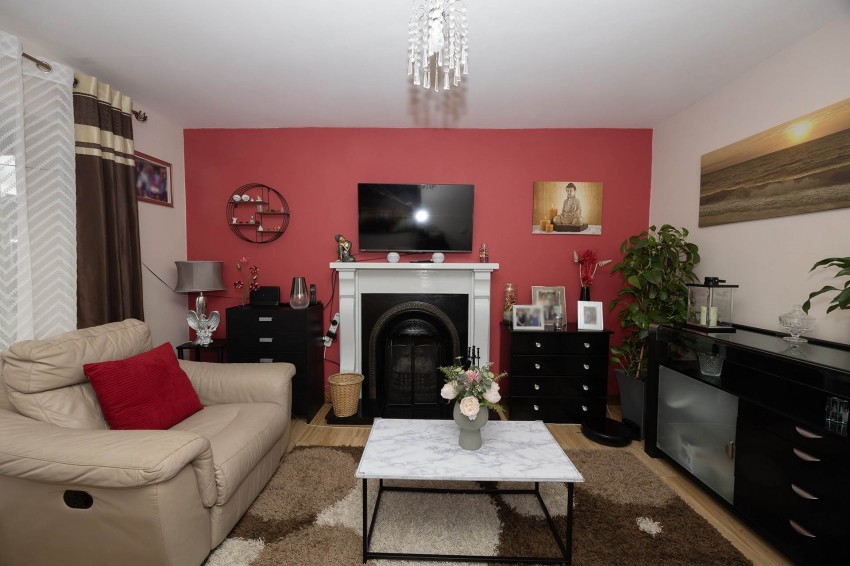 Images for 19 Hillcrest Manor, Craigavon