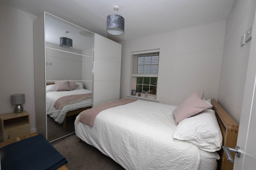 Images for 23 Tarrywood, Lurgan