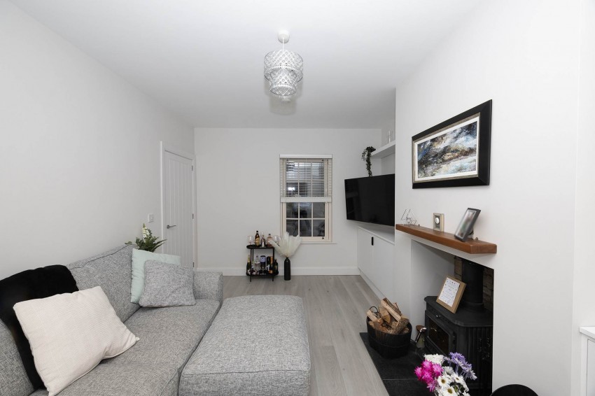 Images for 23 Tarrywood, Lurgan