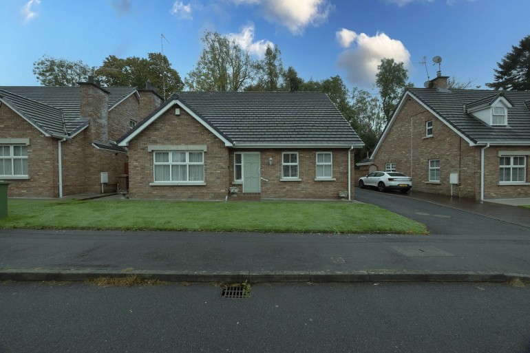 10 Woodville Gate, Craigavon