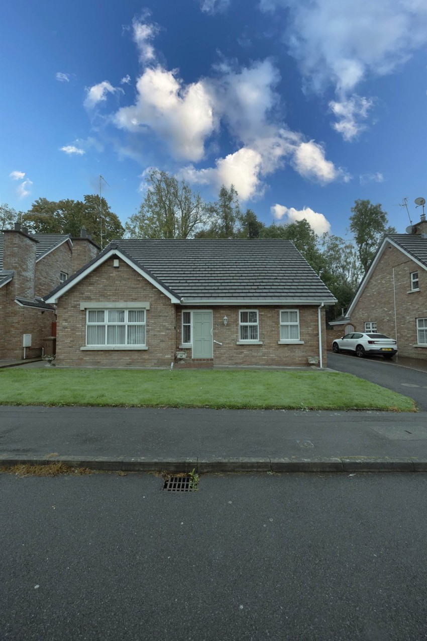 Images for 10 Woodville Gate, Craigavon