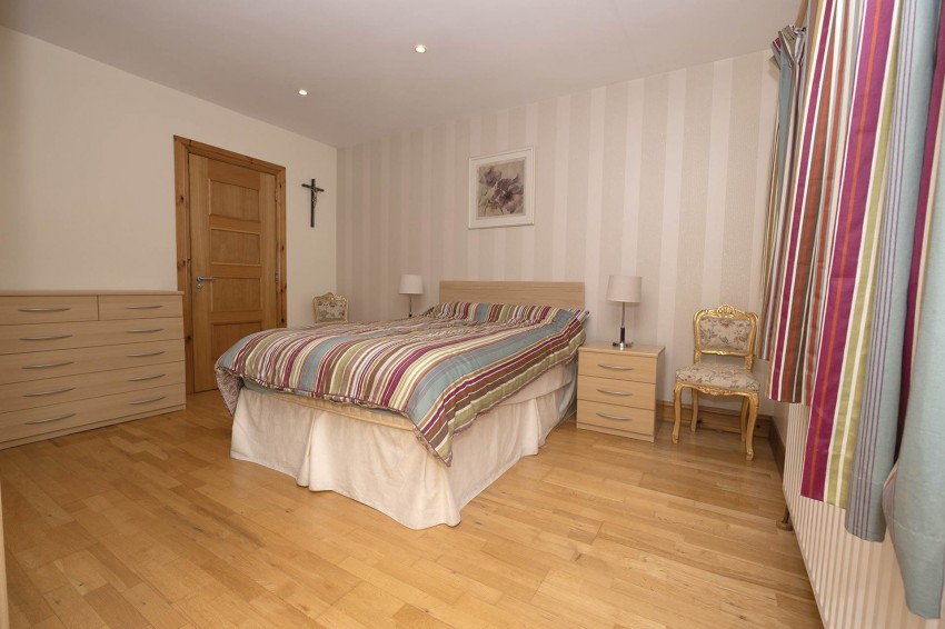 Images for 10 Woodville Gate, Craigavon