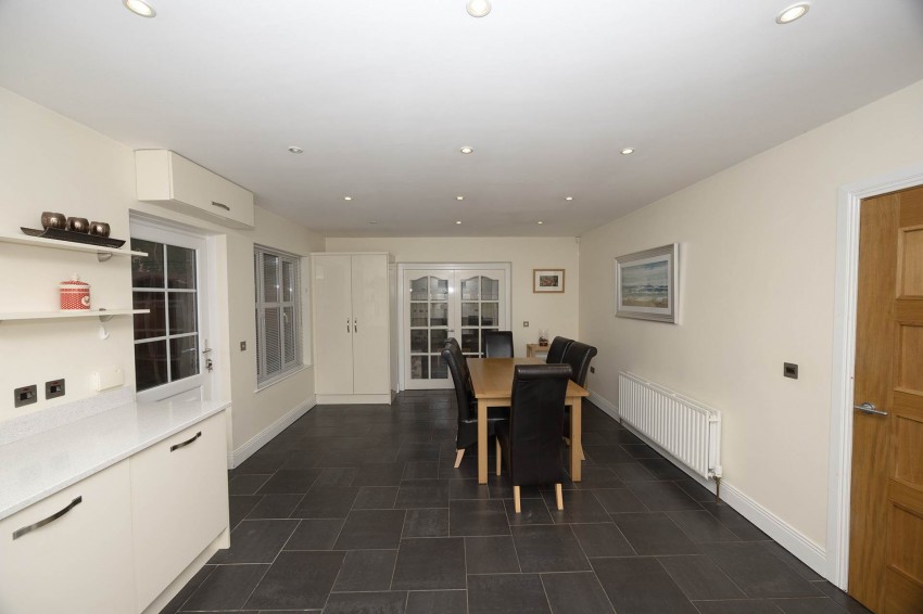 Images for 10 Woodville Gate, Craigavon