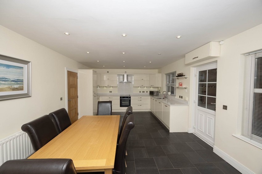 Images for 10 Woodville Gate, Craigavon