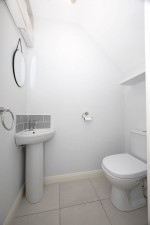 Images for The Hollows, Lurgan