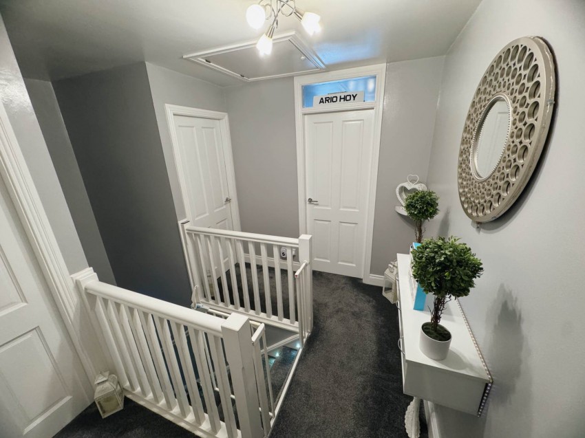 Images for 56 Allengrove, Lurgan