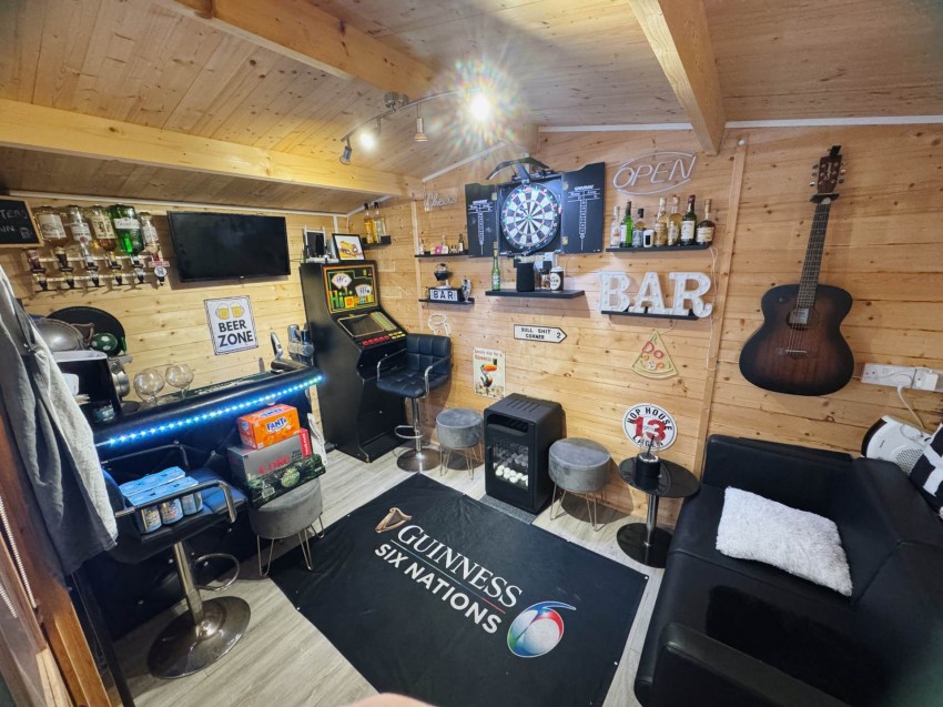 Images for 56 Allengrove, Lurgan