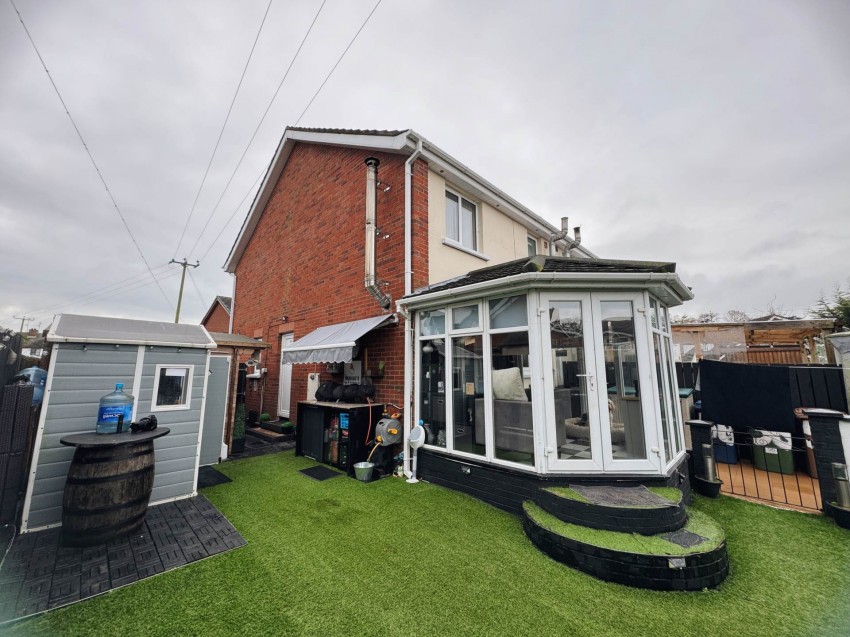 Images for 56 Allengrove, Lurgan