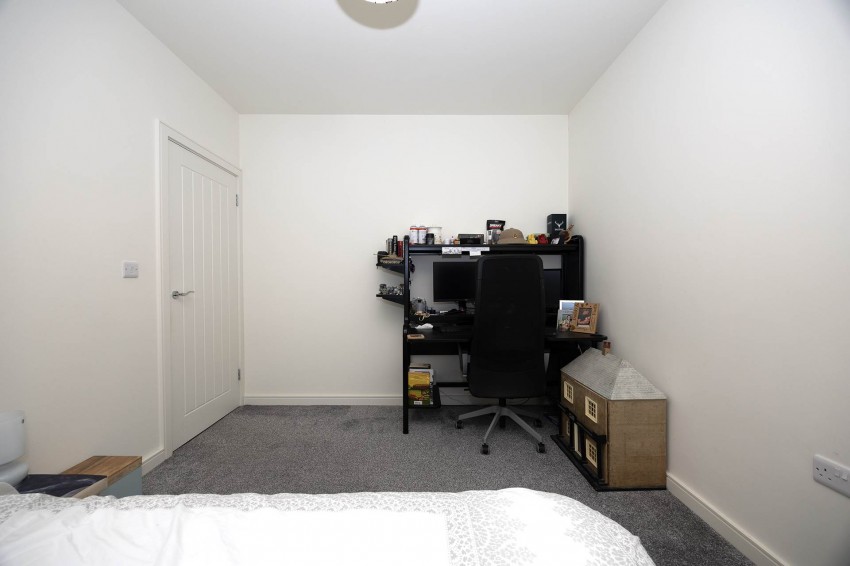 Images for 18 Moyraverty Close, Craigavon